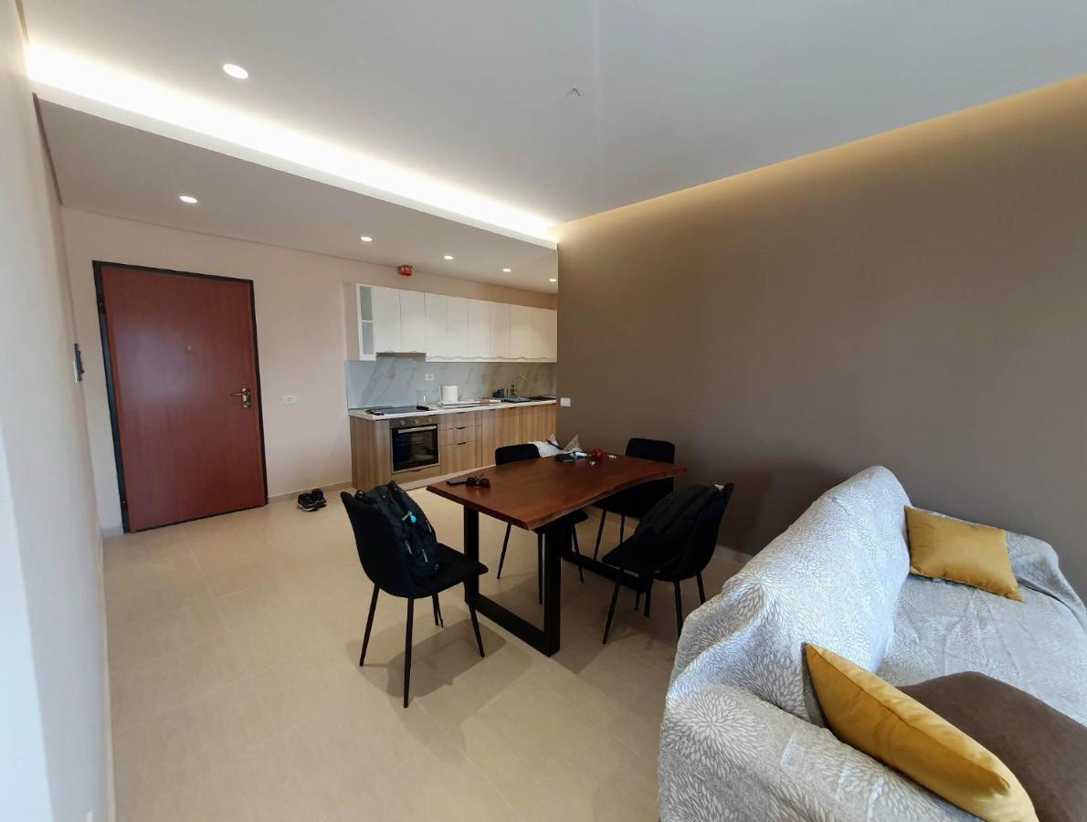 Mountain Meets Sea-Spectacular View In Orikum Apartment Extérieur photo