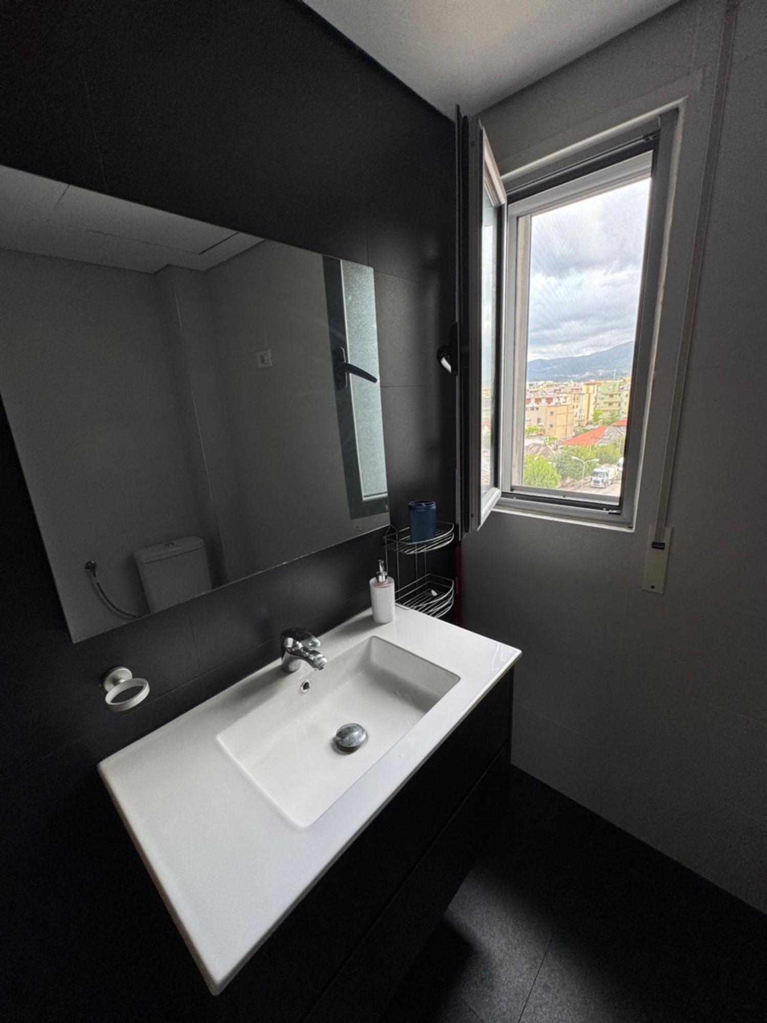 Mountain Meets Sea-Spectacular View In Orikum Apartment Extérieur photo
